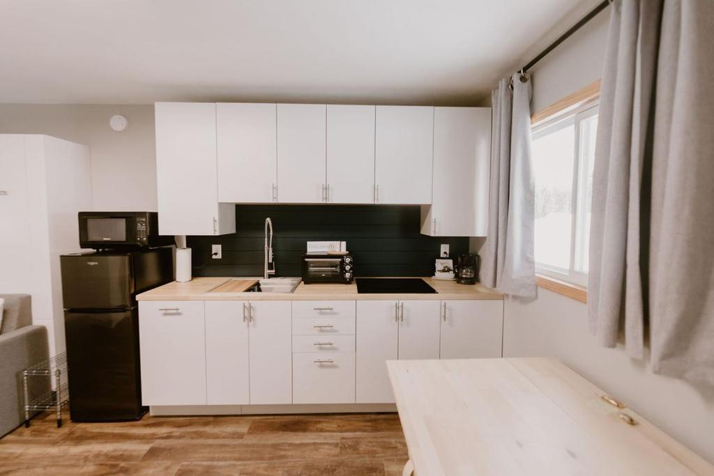 North Coast Place Маркетт Номер фото